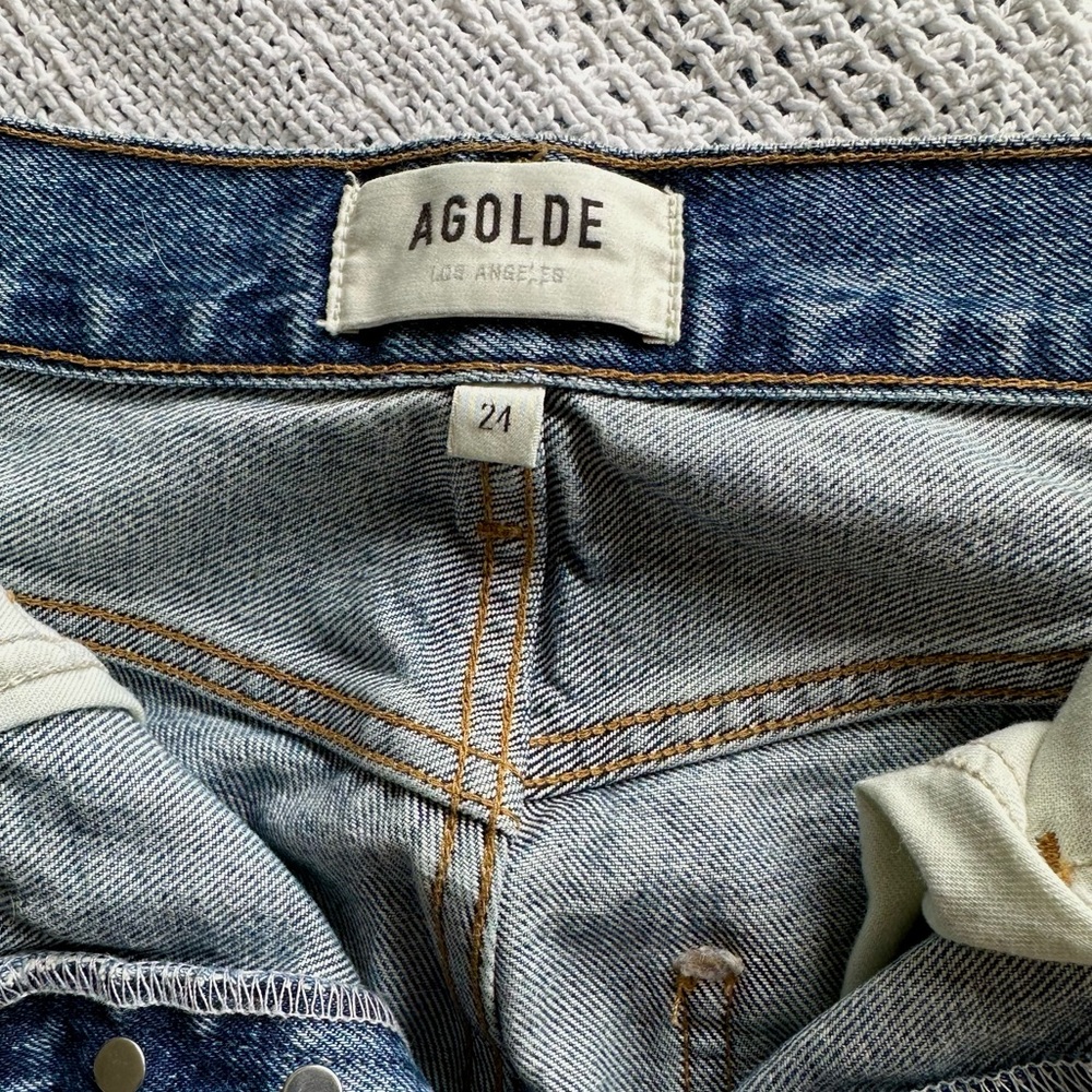 Agolde 90s Pinch Waist Jeans
Color - Denim 
Original price - $198